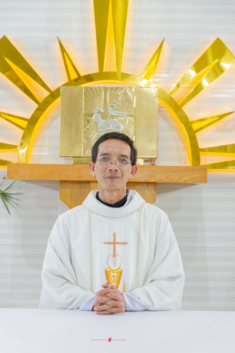 Cha Phanxico Assisi Maria Đinh Hồng Phúc